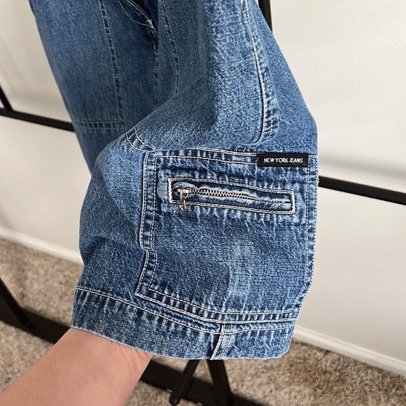 Vintage denim mini skirt size small - Picture 3 of 5